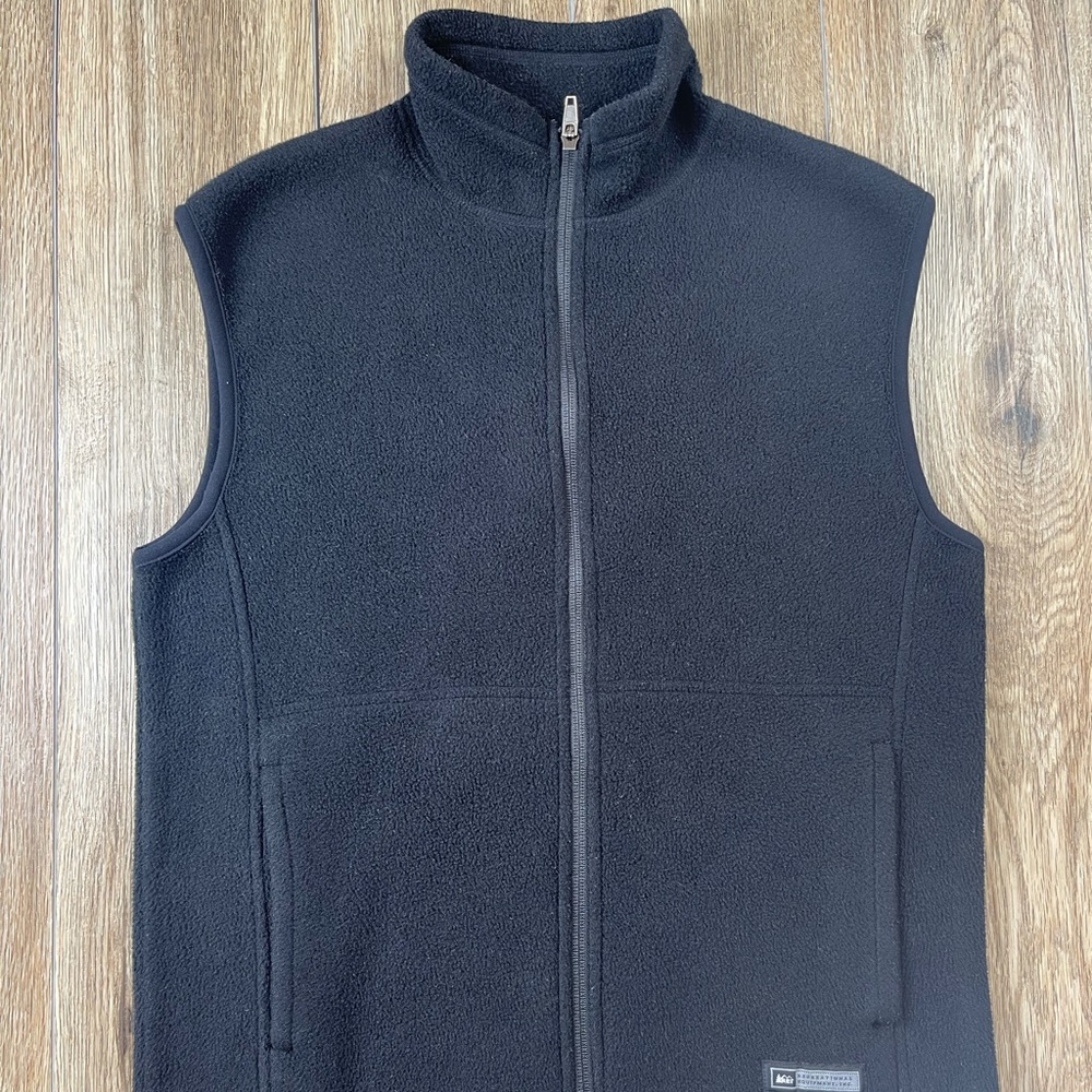 REI Performance Fleece Vest Full Zip Black Sz S Outdoors Activewear lightweight